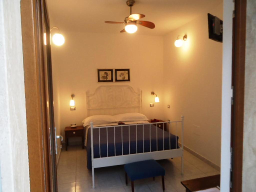 Villa Dafne Bari Zimmer foto
