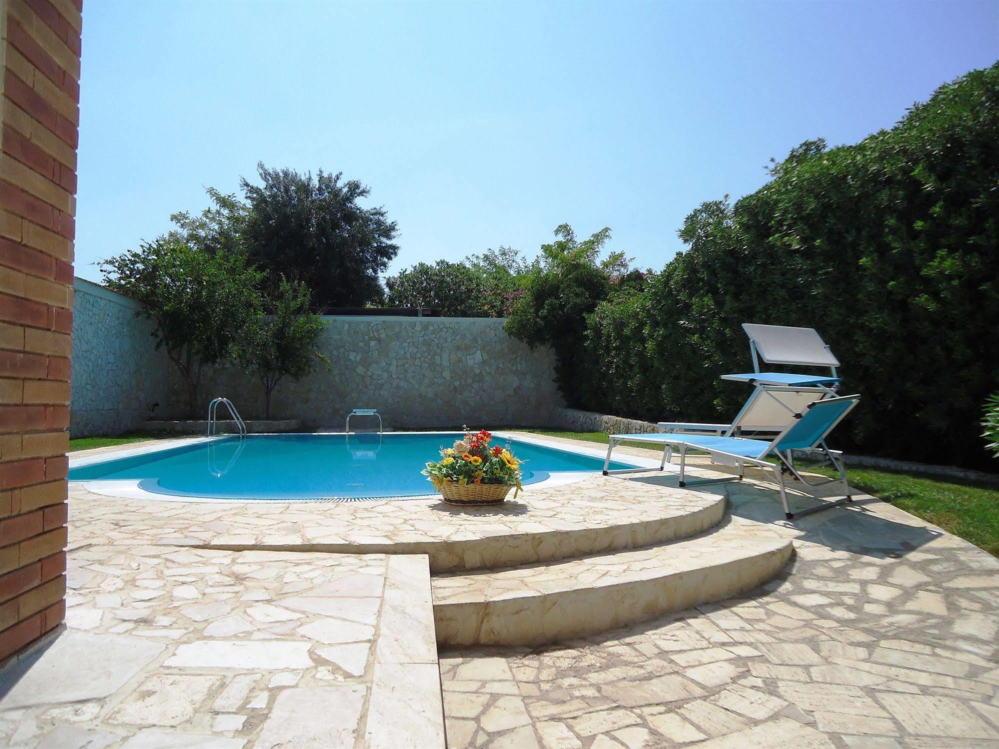 Villa Dafne Bari Exterior foto